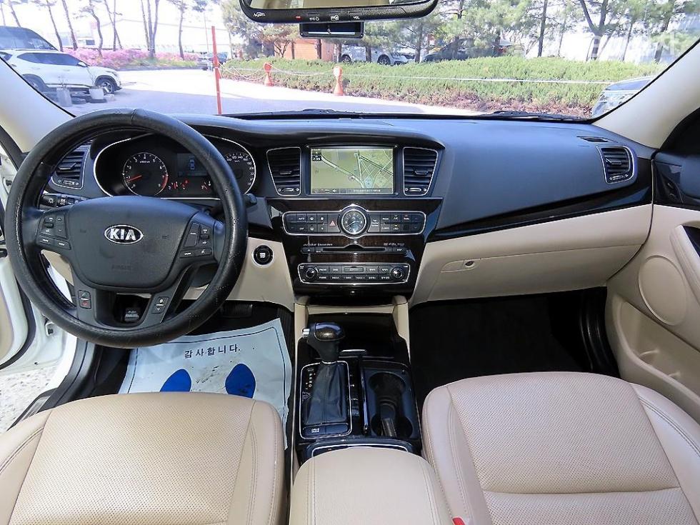 2014 - kia k7