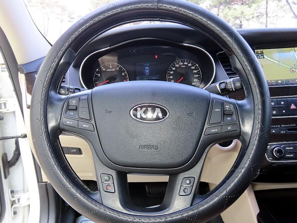 2014 - kia k7
