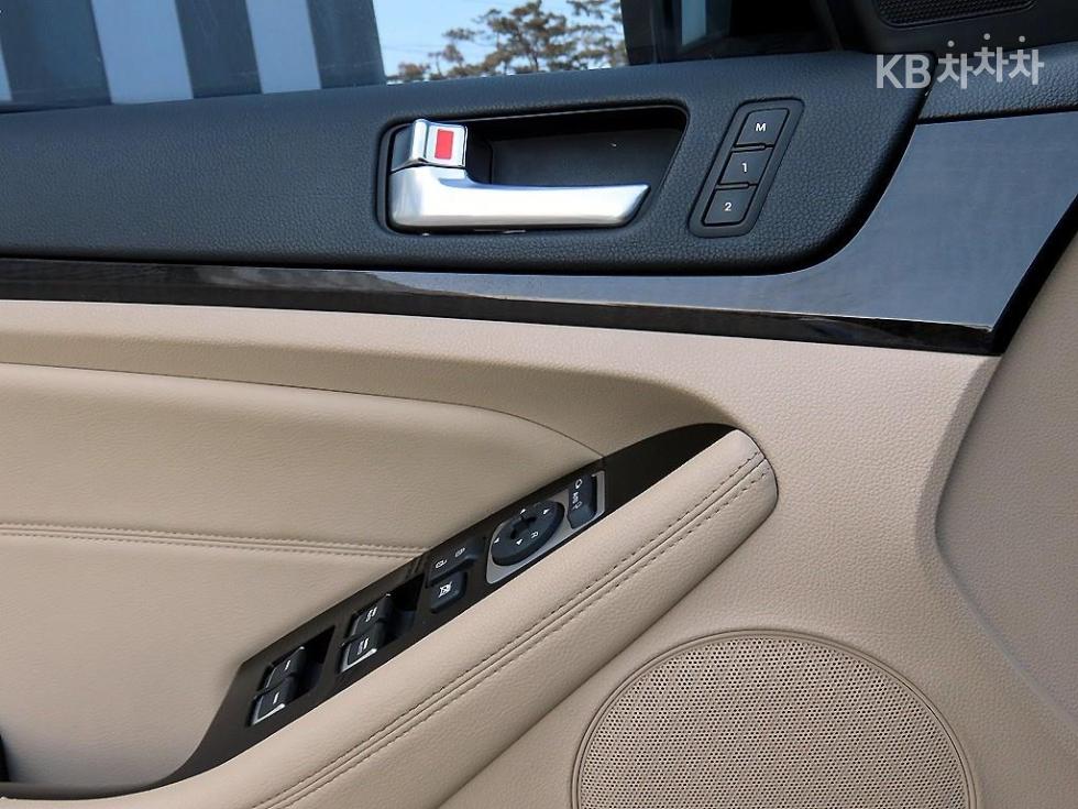 2014 - kia k7