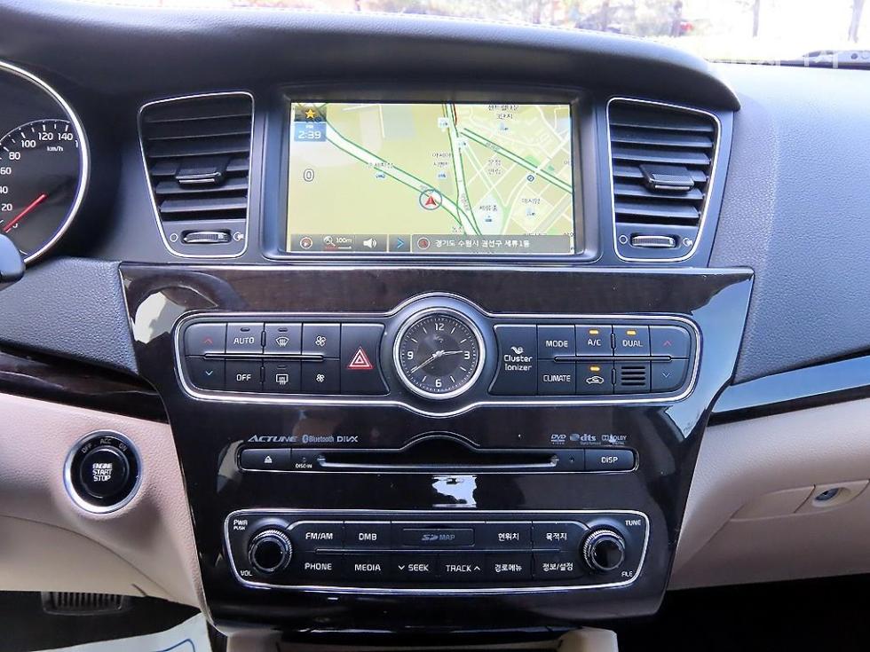 2014 - kia k7
