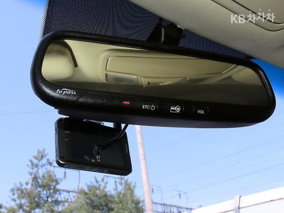 2014 - kia k7