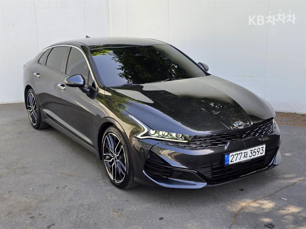 2021 - kia k5