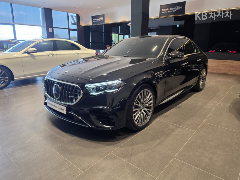 Mercedes-Benz E-klasse — miniaturë 2