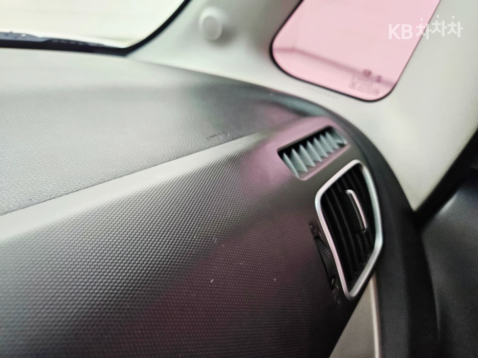 2019 - kia ray