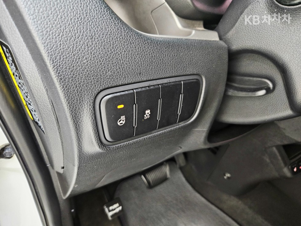 2019 - kia ray
