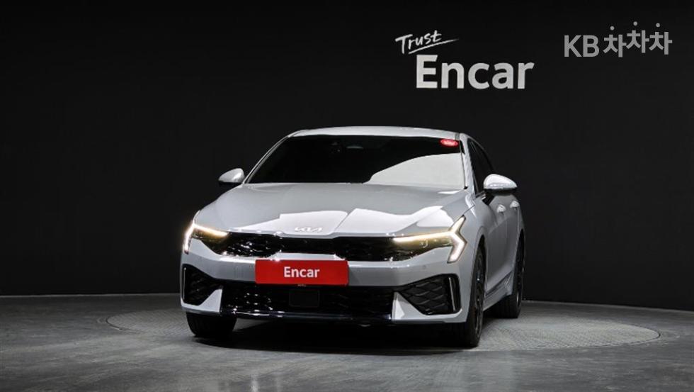 2025 - kia k5