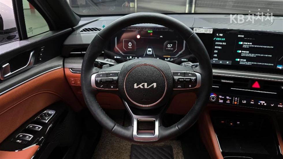 2025 - kia k5