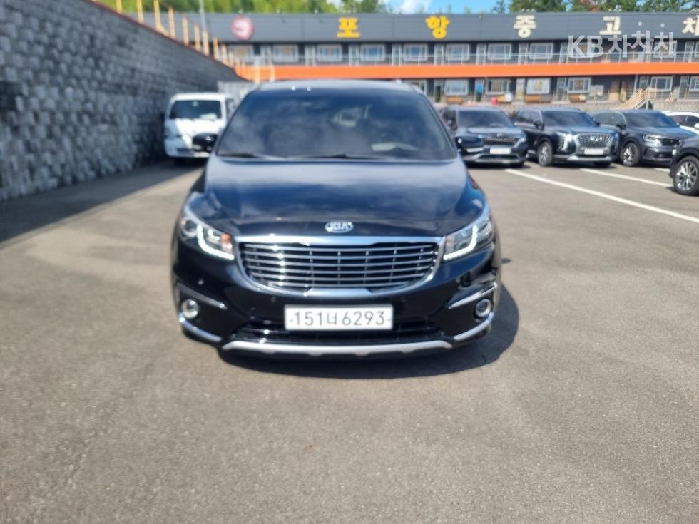 2017 - kia carnival