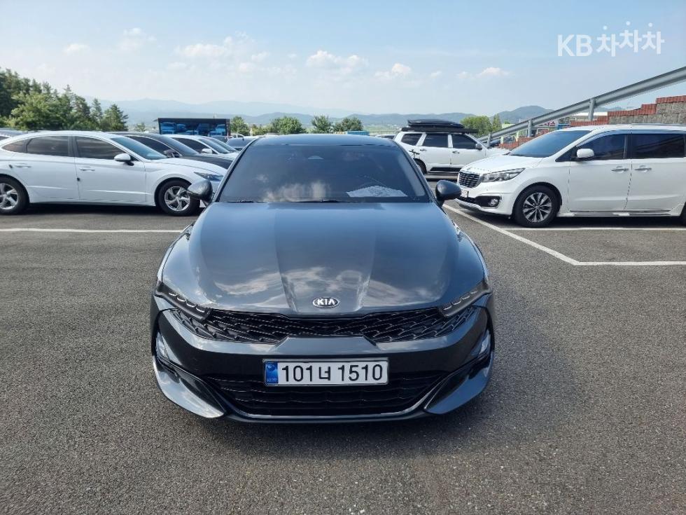 2021 - kia k5