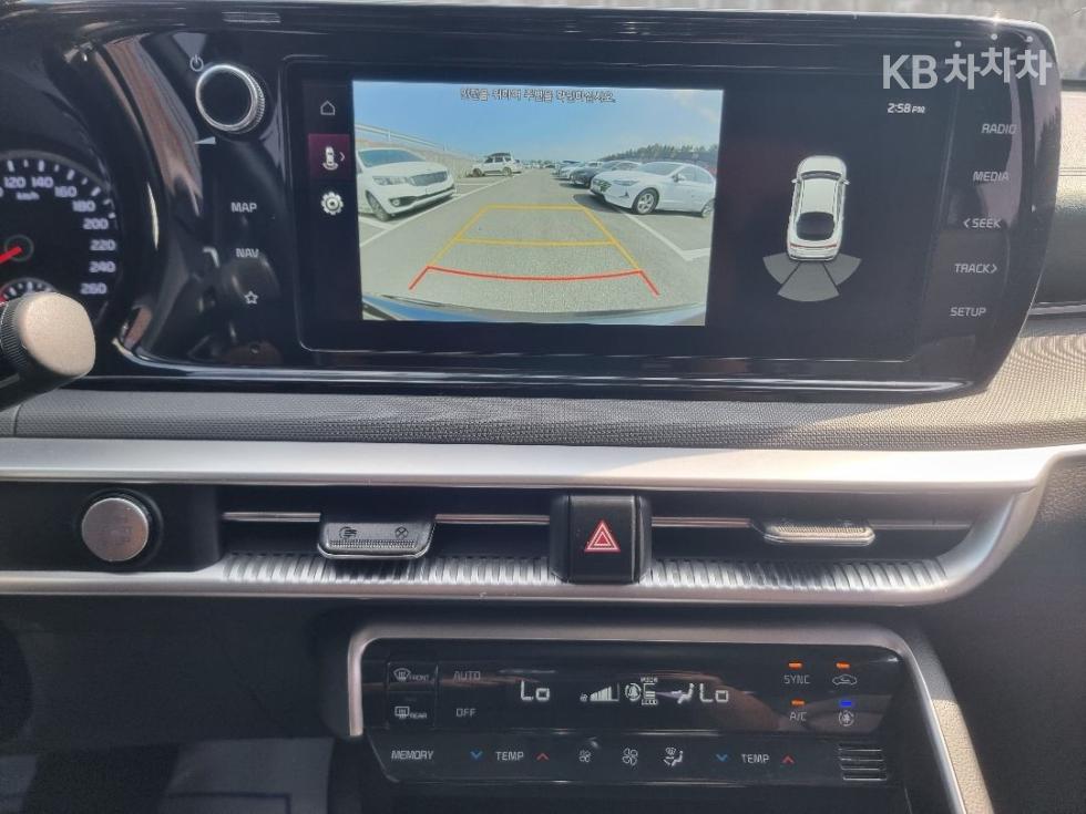 2021 - kia k5