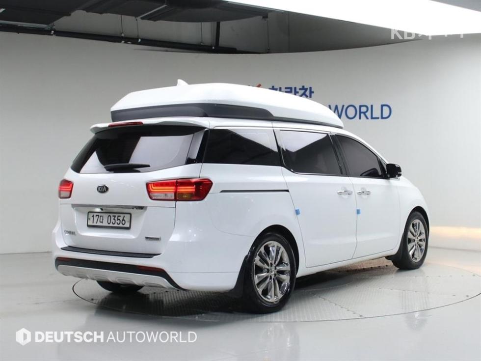 2017 - kia carnival