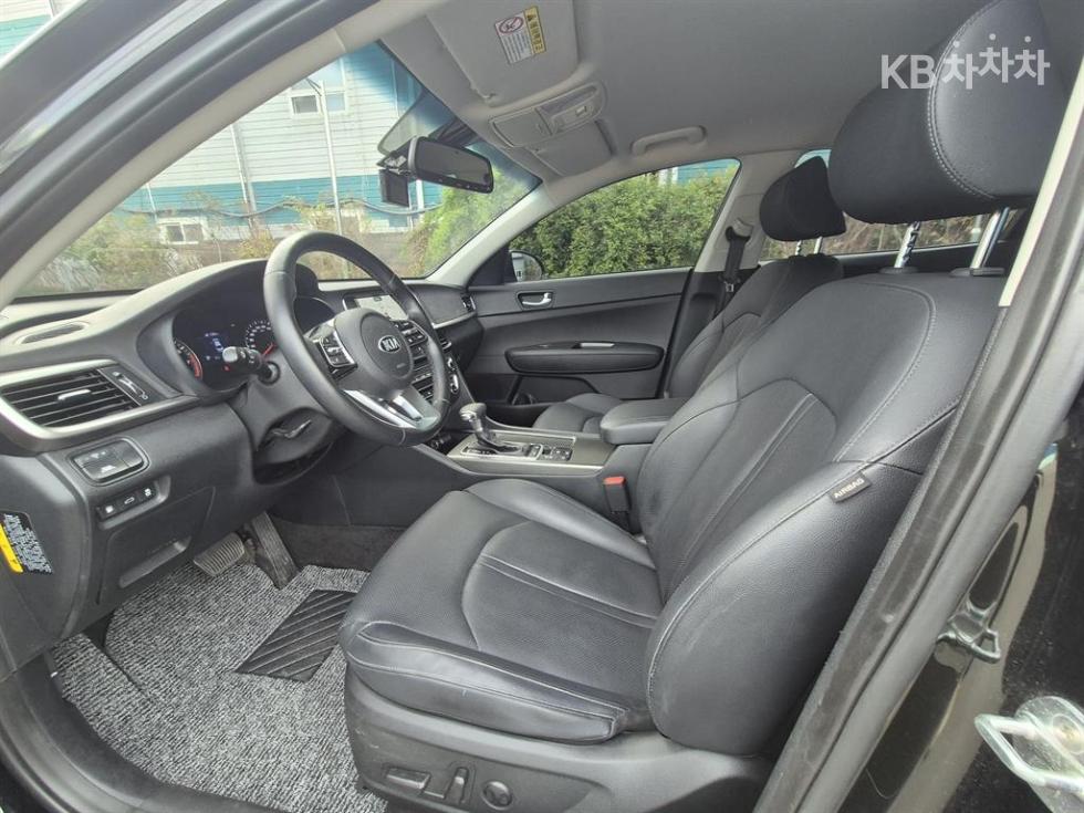 2020 - kia k5
