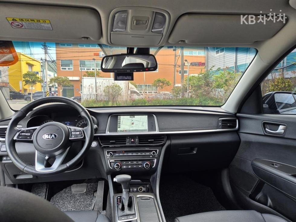 2020 - kia k5