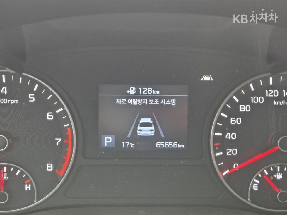2020 - kia k5