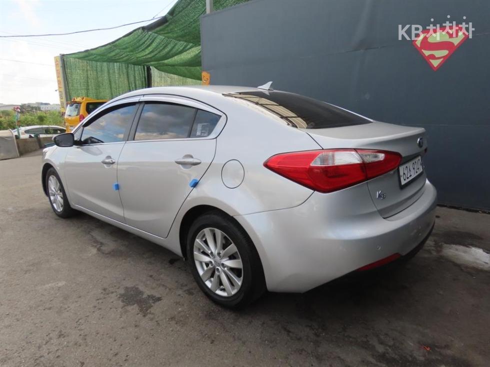 2013 - kia k3
