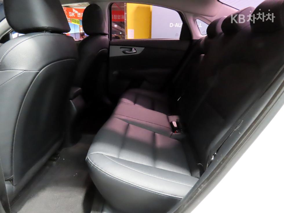 2020 - kia k3