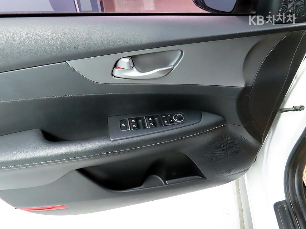2020 - kia k3