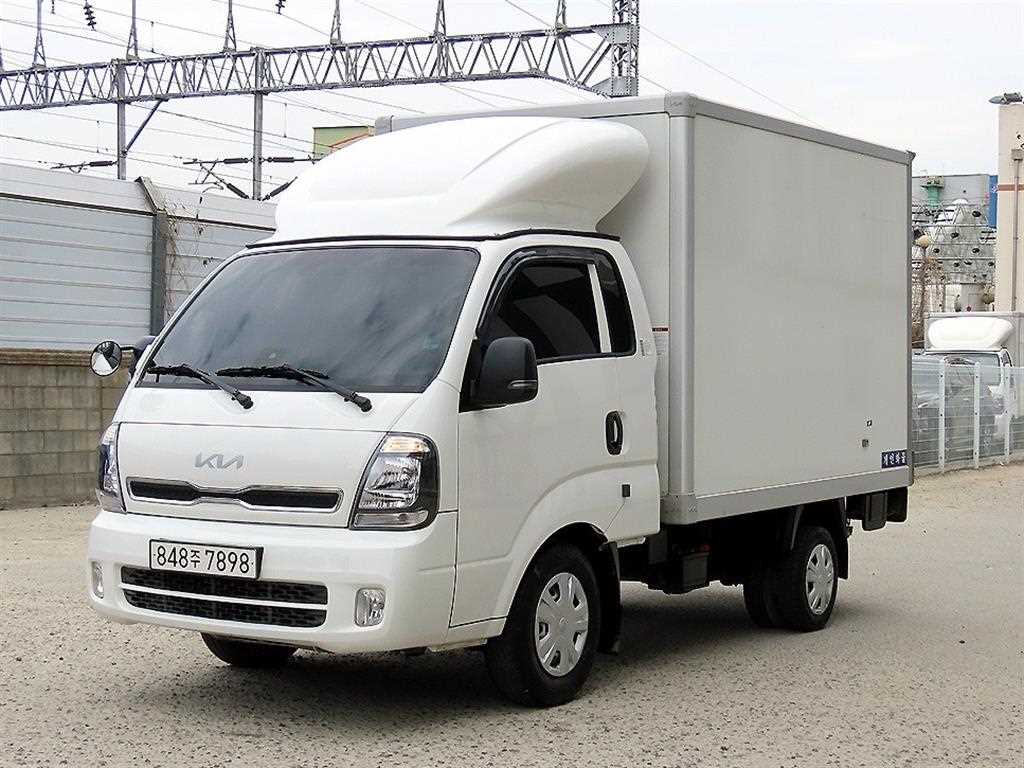 2025 - kia bongo iii