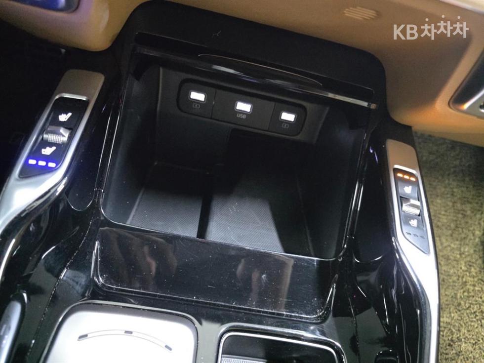 2022 - kia sorento