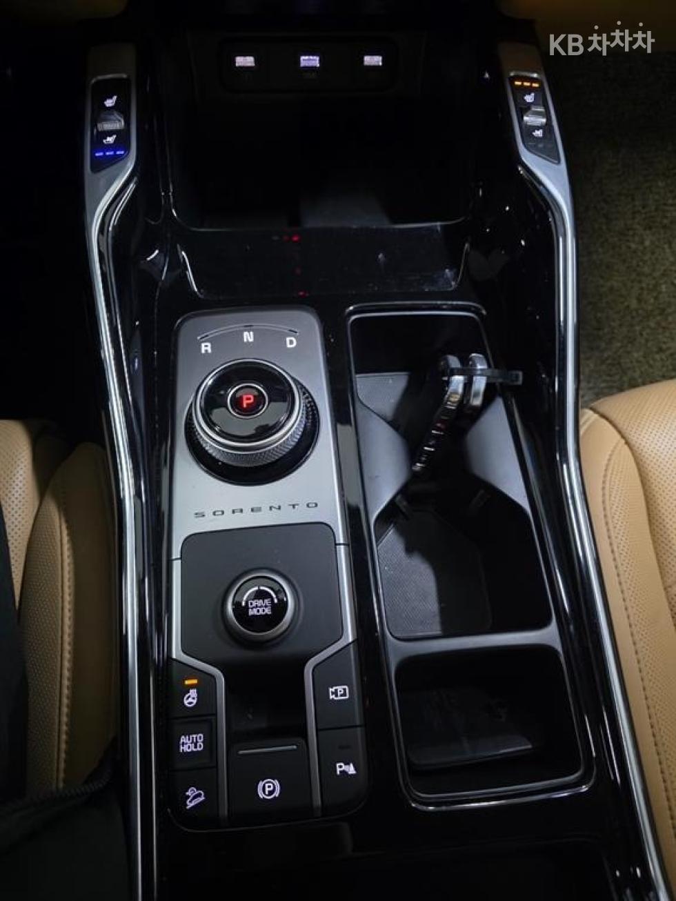 2022 - kia sorento