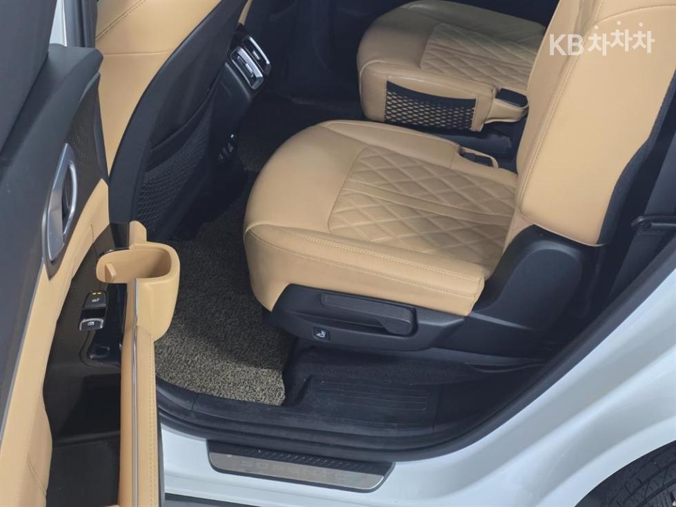 2022 - kia sorento