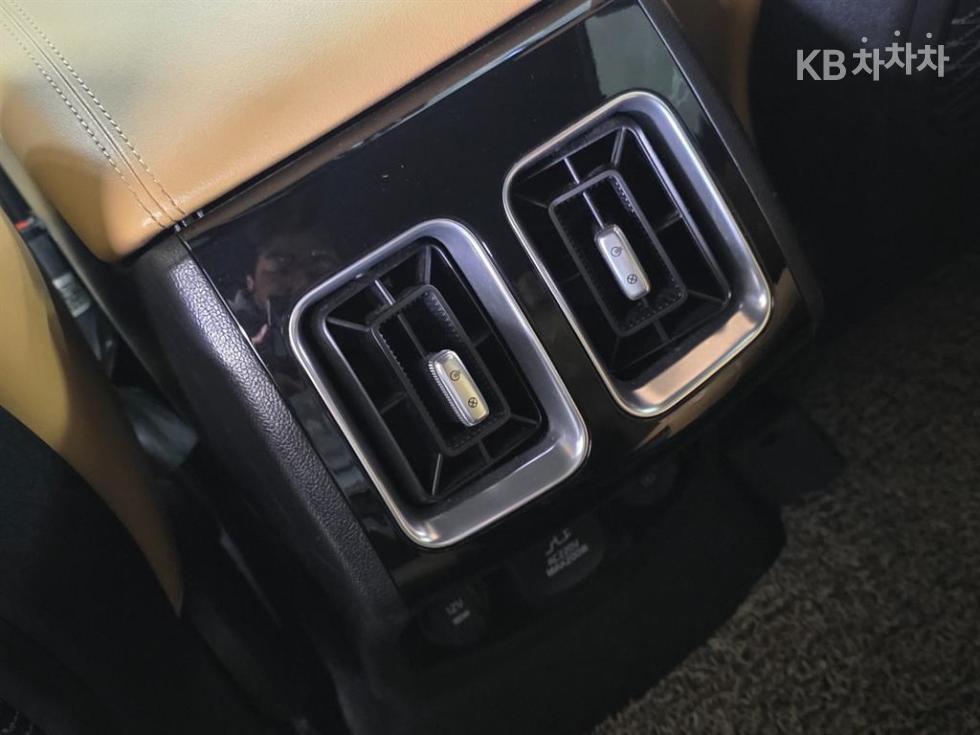2022 - kia sorento