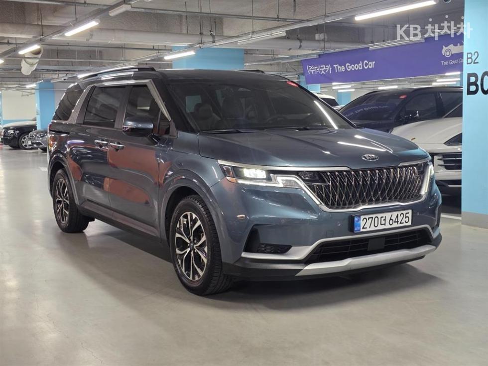 2021 - kia carnival