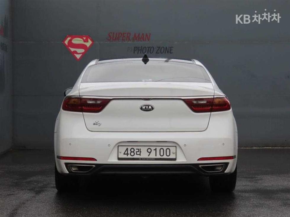 2017 - kia k7