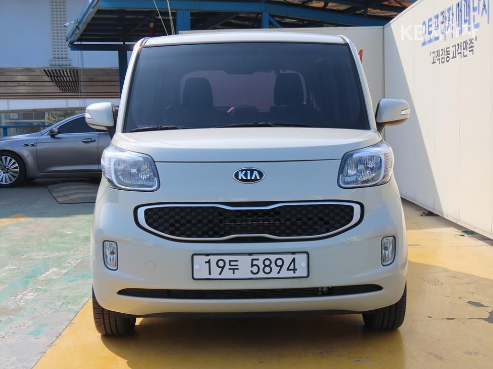 2014 - kia ray
