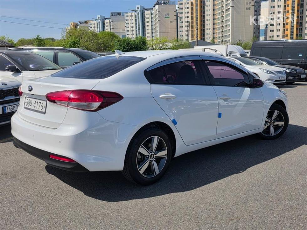 2018 - kia k3