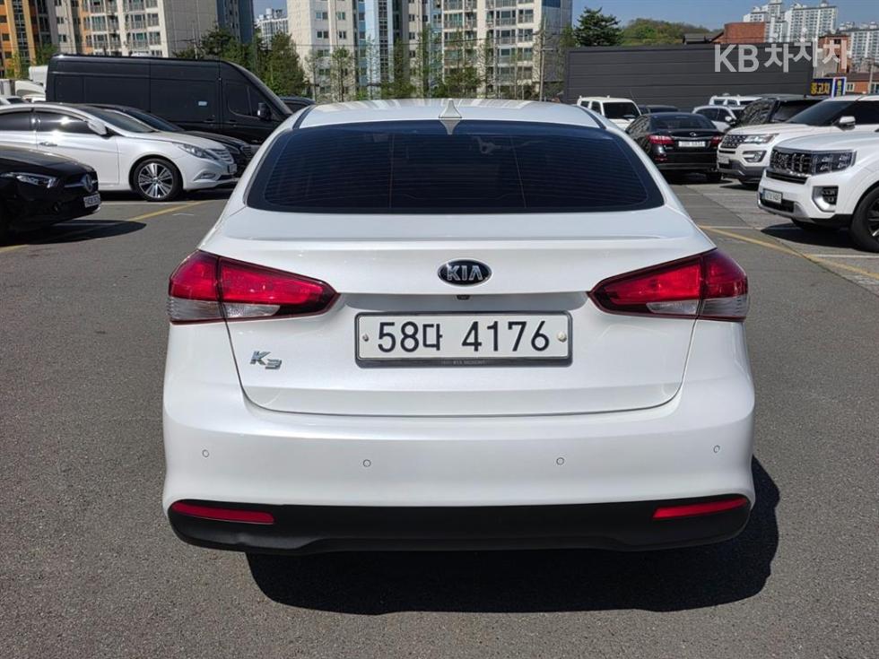 2018 - kia k3