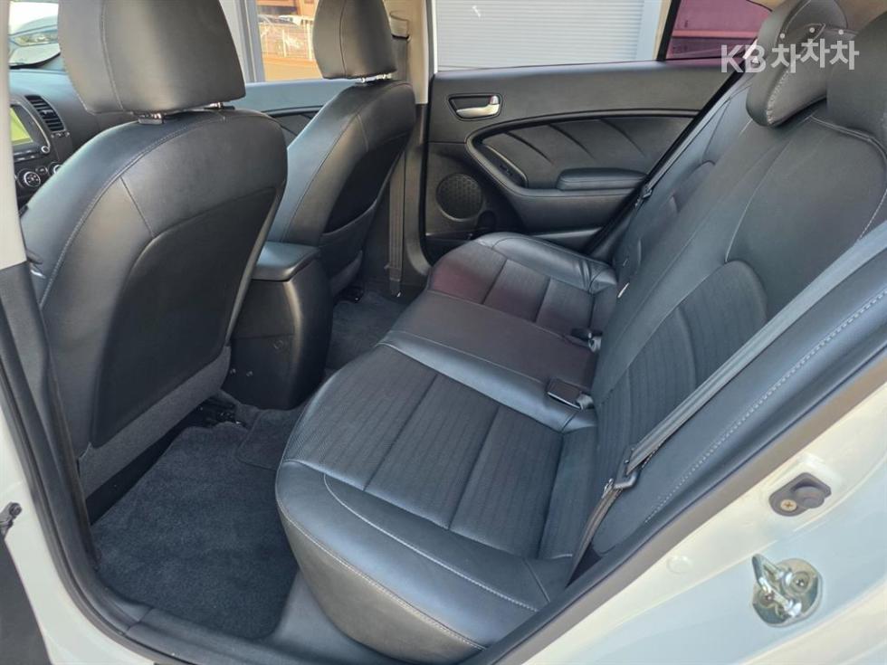 2018 - kia k3