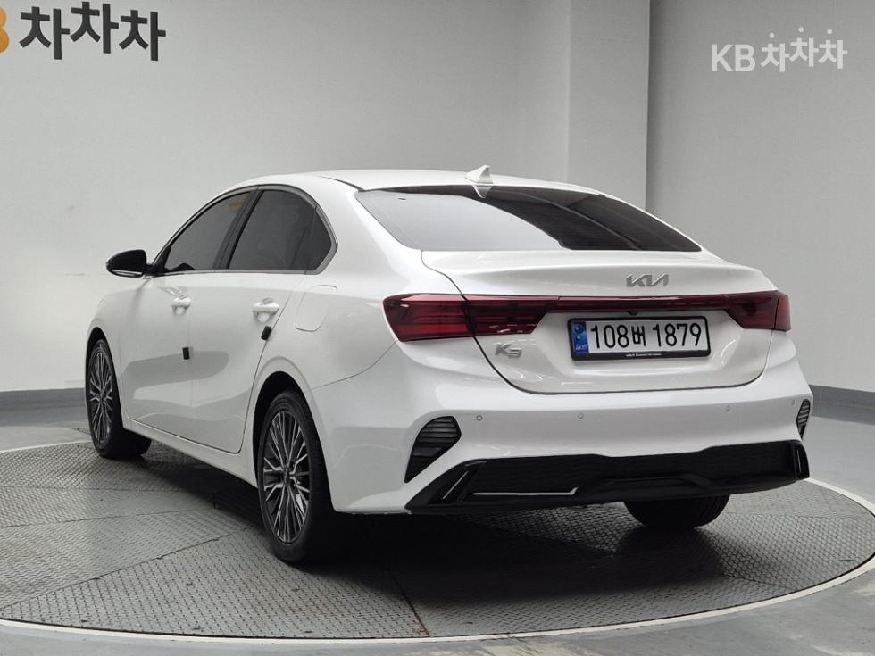 2022 - kia k3