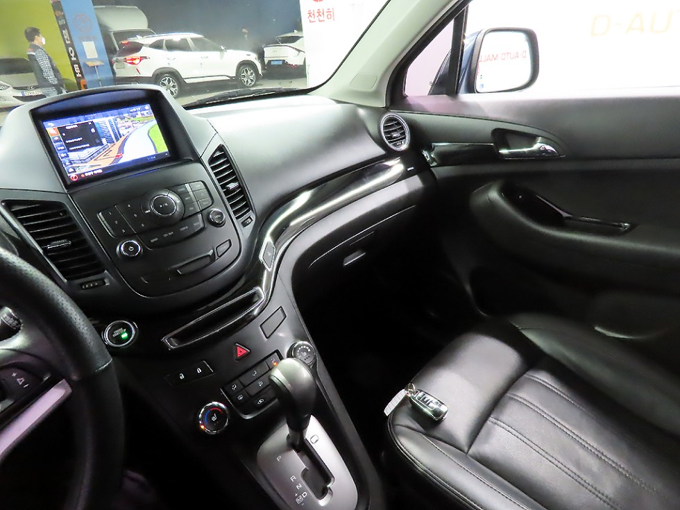 Chevrolet Orlando — miniaturë 10