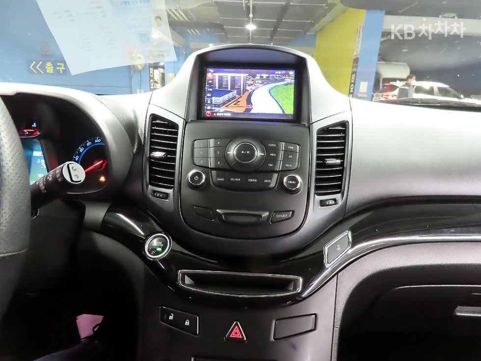 Chevrolet Orlando — miniaturë 11