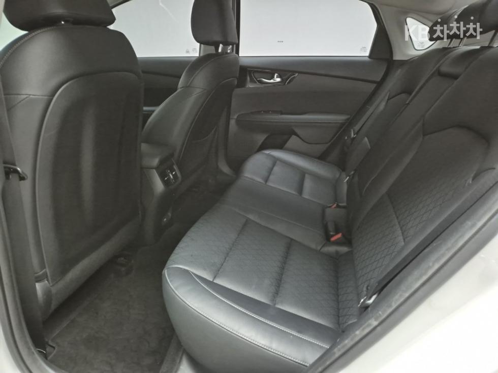 2022 - kia k3