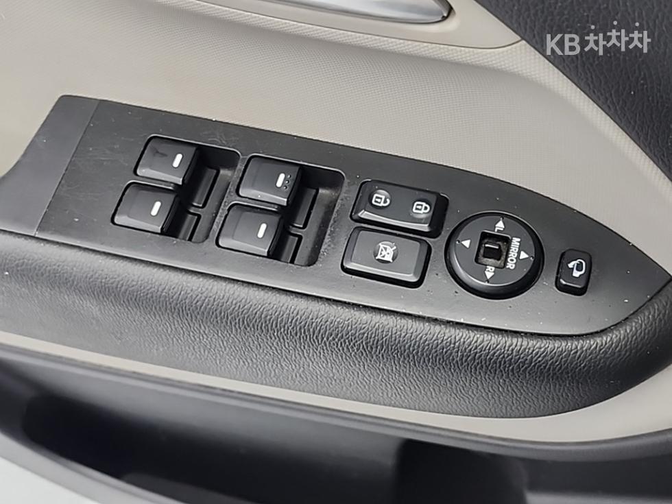 2013 - kia ray