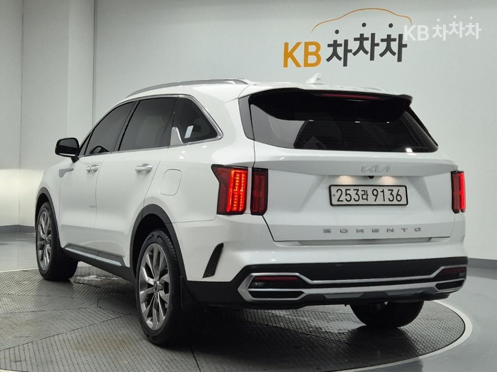 2022 - kia sorento