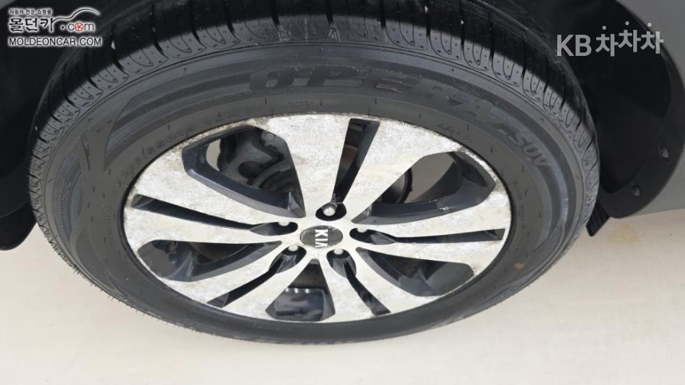 2013 - kia sportage