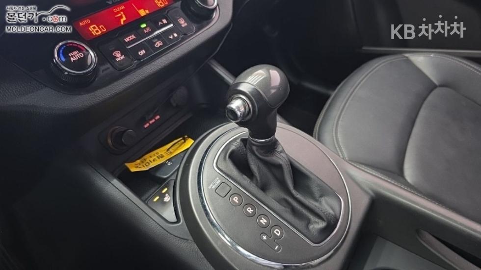 2013 - kia sportage