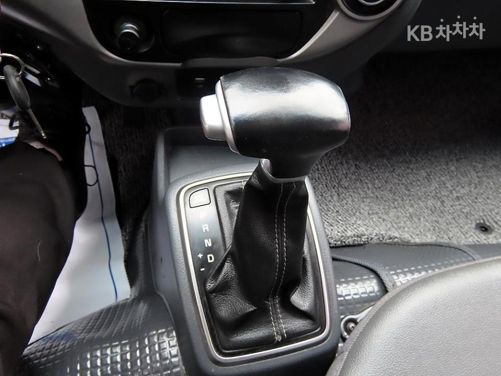 2022 - kia bongo iii