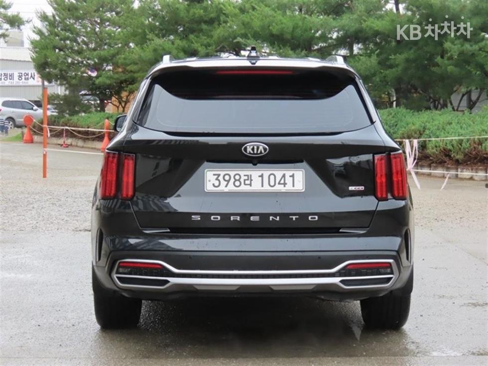 2021 - kia sorento