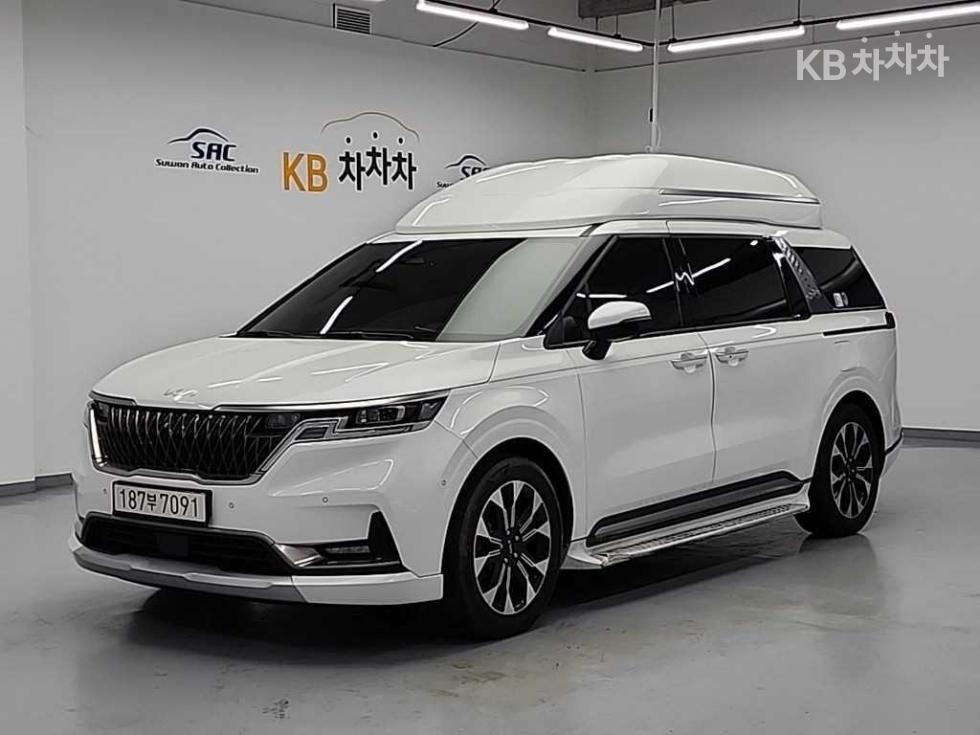 2023 Kia 4 photo
