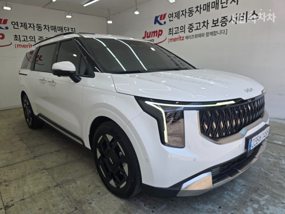 2025 - kia carnival