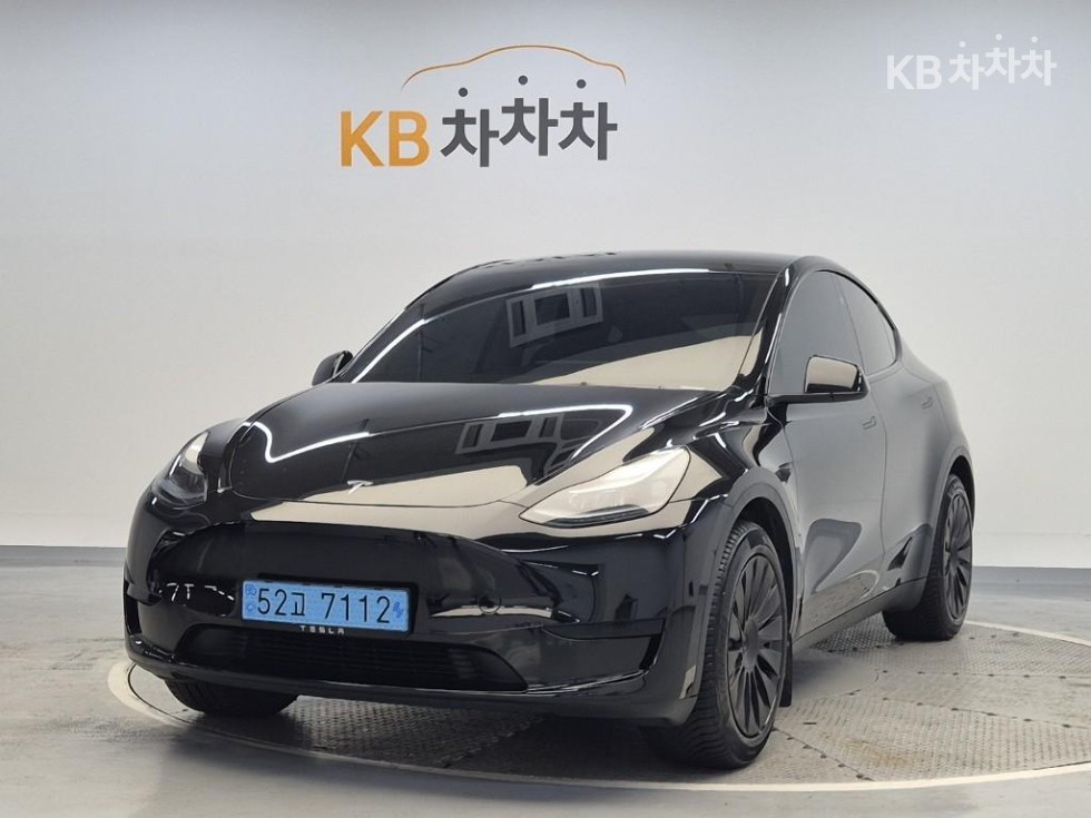 테슬라 Model Y RWD 기본형