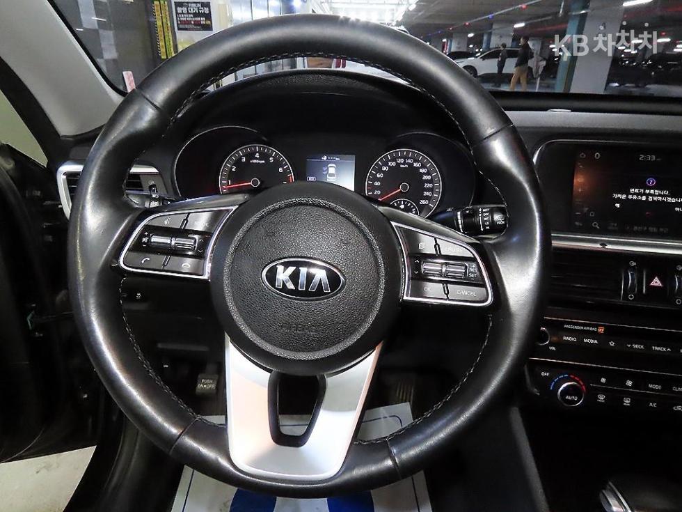 2019 - kia k5