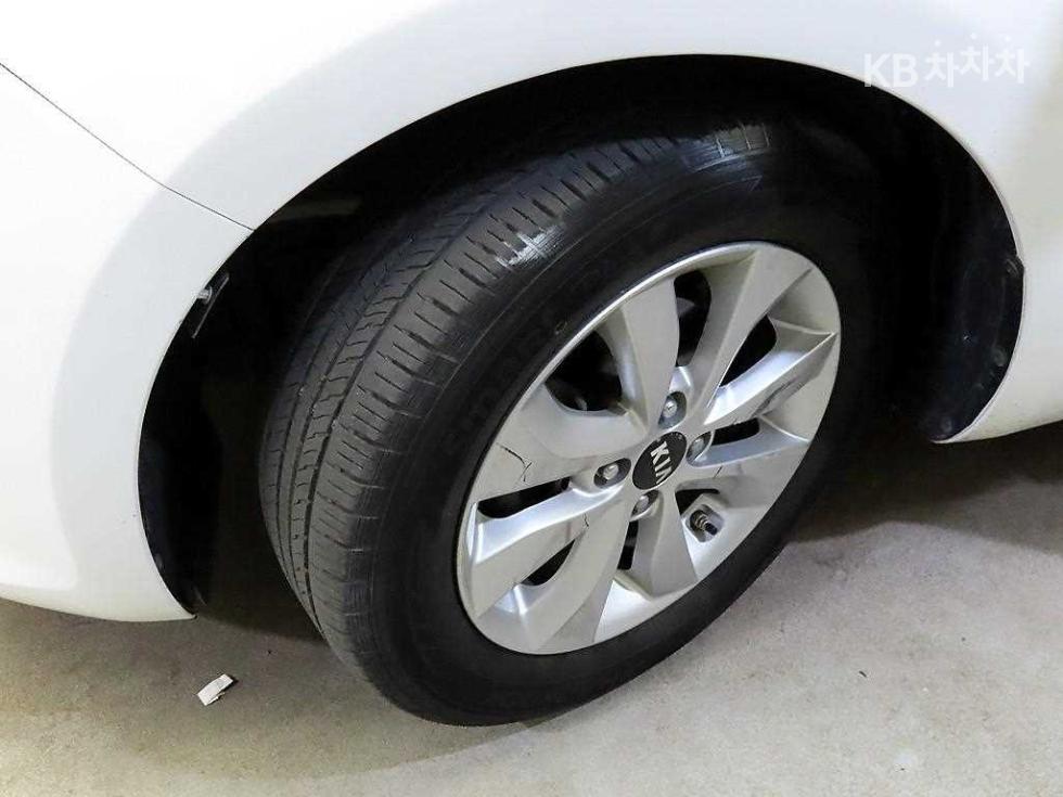 2015 - kia pride