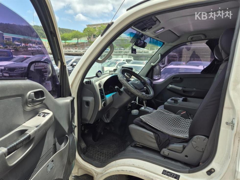 2014 - kia bongo iii