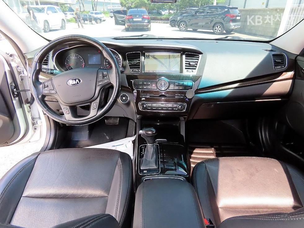 2014 - kia k7