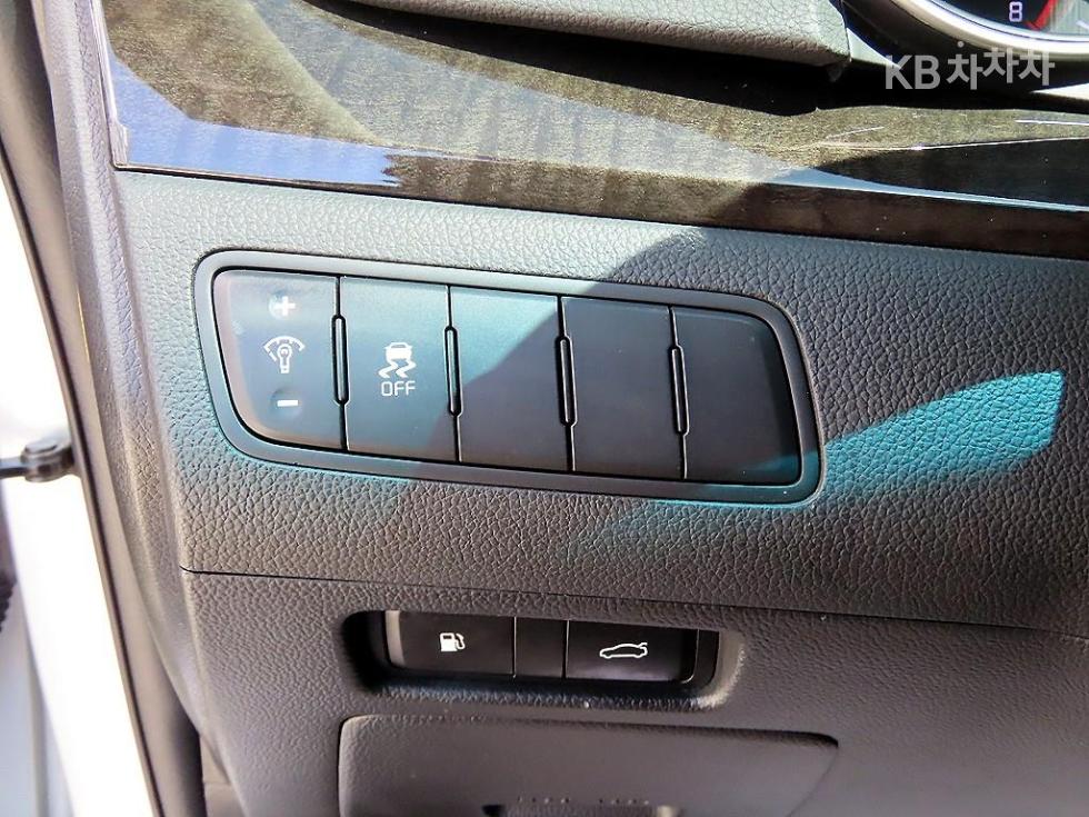 2014 - kia k7